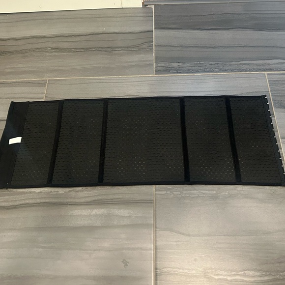 Waist Trainor, size XL, black, 3 adjustable rows of clasp, unbranded - Picture 5 of 6